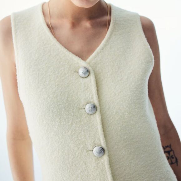 H&M Wool-Blend Knit Vest Cream - Picture 8 of 9